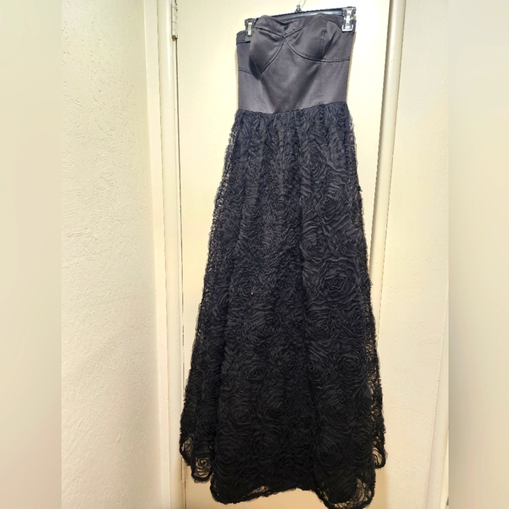 Adrianna Papell dress